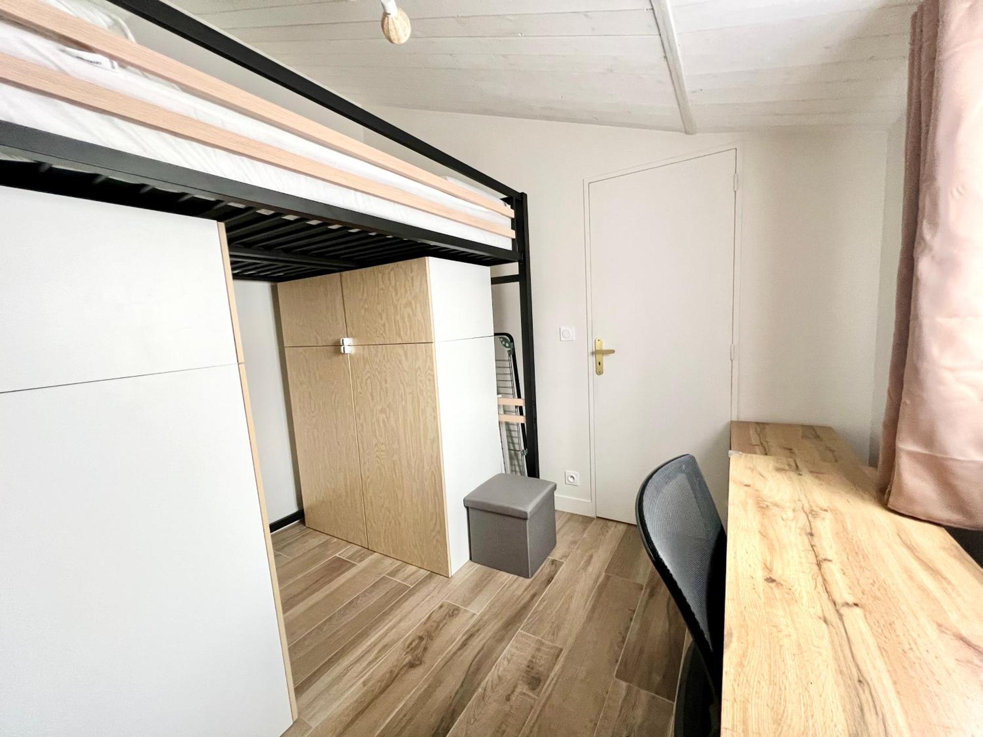 Holiday home Charmante Maison De - Patio - Wifi - Parking Gratuit La Rochelle (Charente-Maritime)